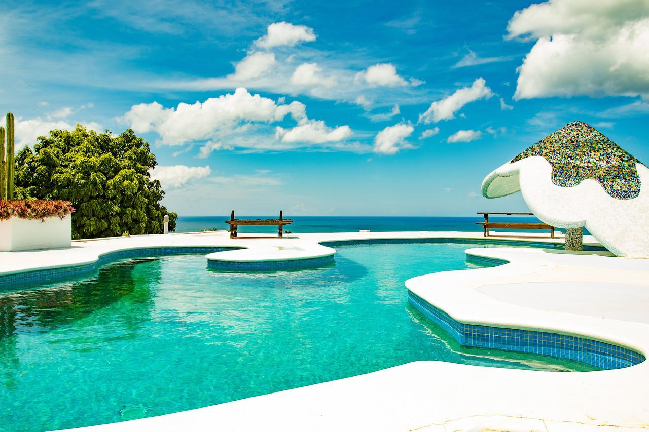 Two Brothers Surf Resort Tola Buitenkant foto